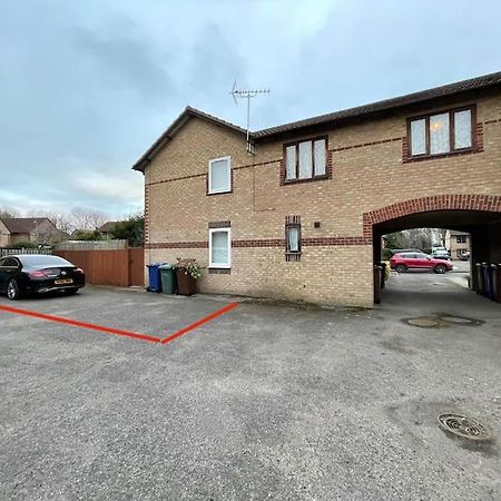 Harmony In Bicester Villa Exterior photo